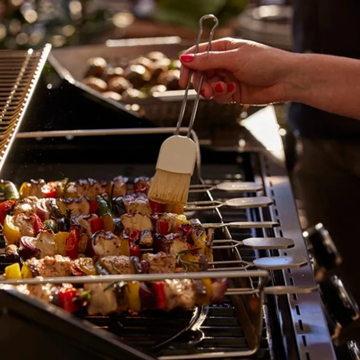 Grillspett med hållare