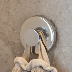 Handdukshängare med sugpropp