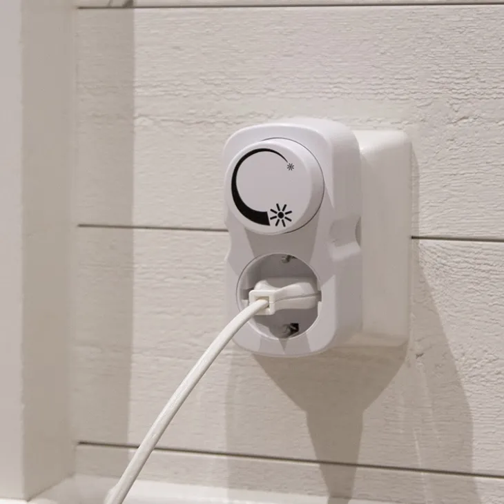 LED-dimmer till vägguttaget