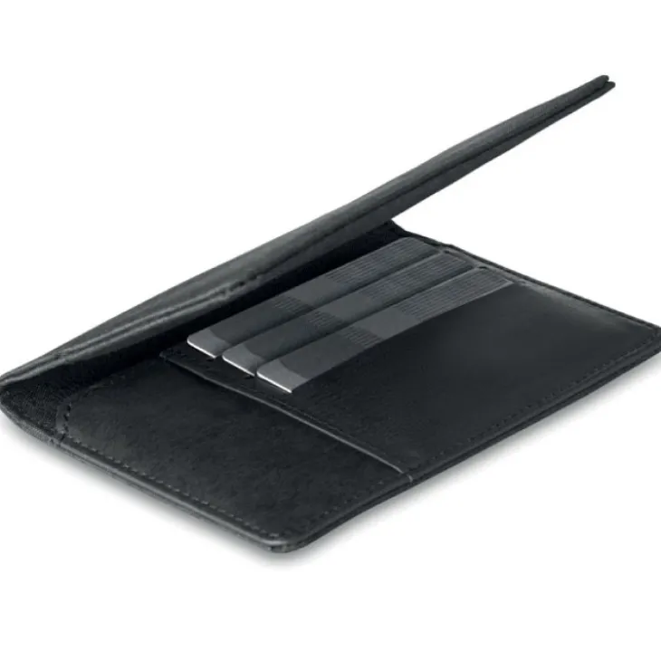 Pass och kortfodral med RFID-skydd