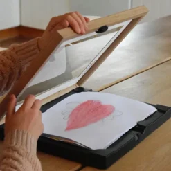 Öppningsbar ram, Lil DaVinci