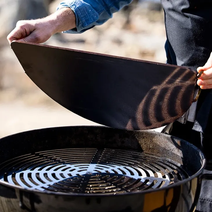 Stekbord halvrunt, Kockums Jernverk