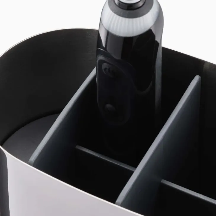 Stor rostfri tandborstmugg med avdelare, Joseph Joseph